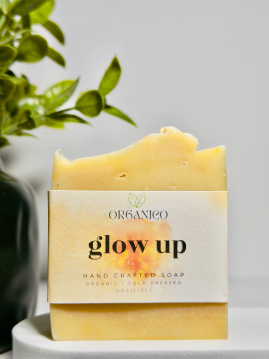 GLOW UP
